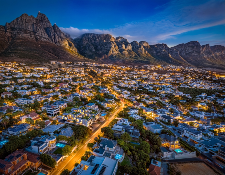 5 Bedroom Property for Sale in Camps Bay Western Cape